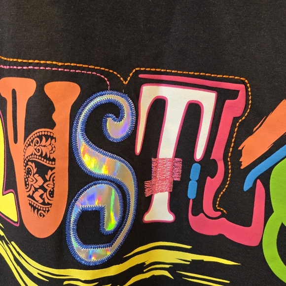 Switch Remarkable "Hustle" Limited Edition Graphic T-shirt Medium New Streetwear - Picture 4 of 12